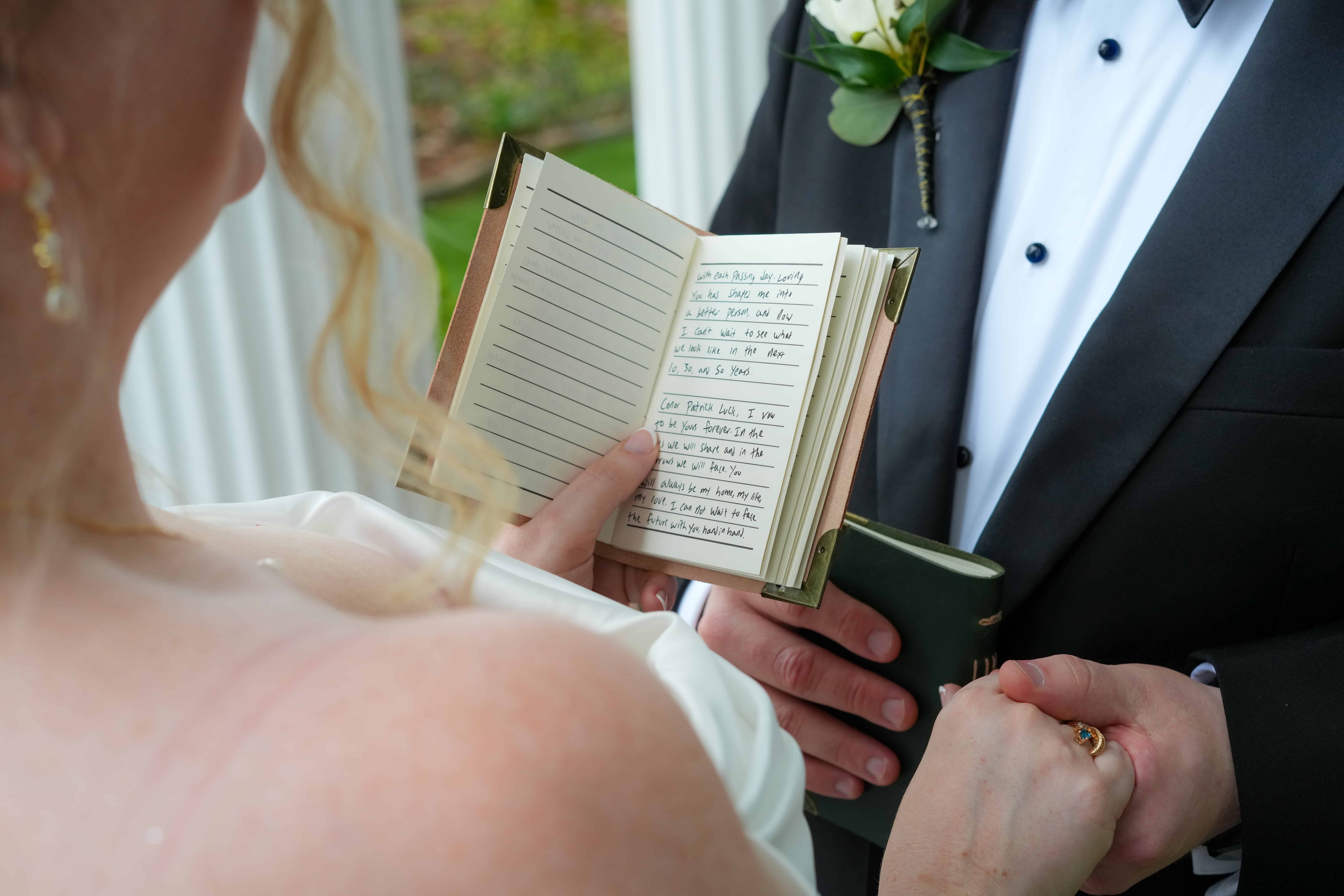 Why Booking the Right Wedding Vendors Early Saves More Than Just Your Date